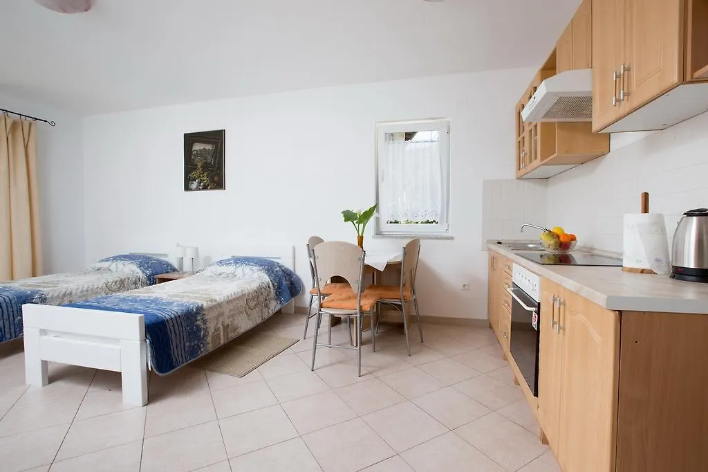 Apartmani Ve-Ro Opatija 0*,